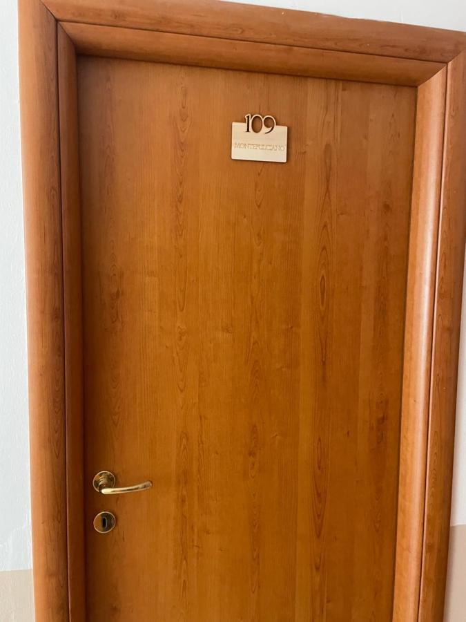 Sportland Hotel Colle Val D'Elsa Kültér fotó